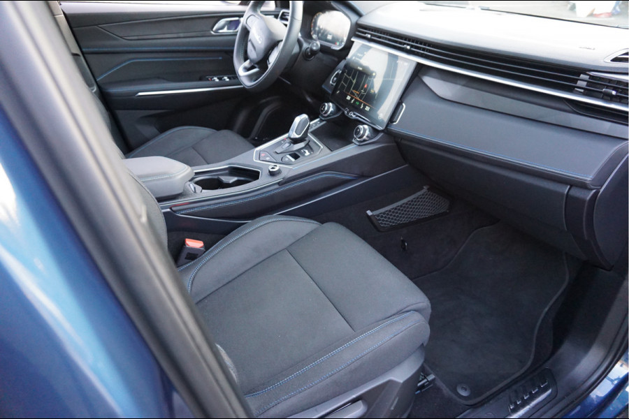 Lynk & Co 01 1.5 Pilot Assist and Adaptive Cruise Control 261Pk