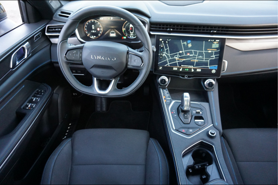 Lynk & Co 01 1.5 Pilot Assist and Adaptive Cruise Control 261Pk