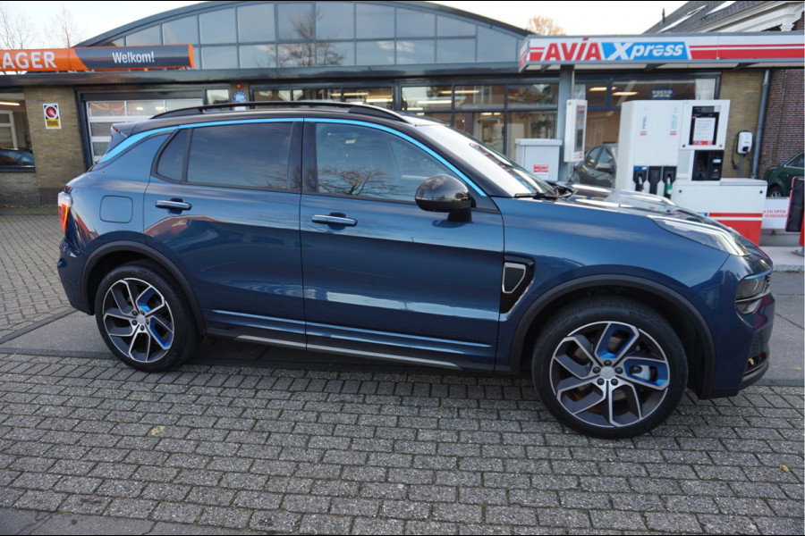 Lynk & Co 01 1.5 Pilot Assist and Adaptive Cruise Control 261Pk