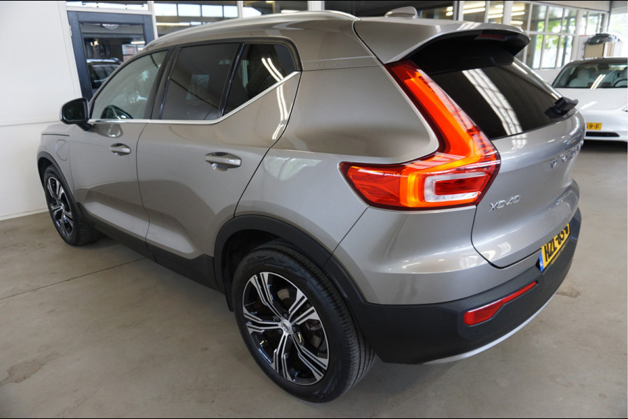 Volvo XC40 1.5 T4 Inscription Leder  Pilot-Assist Navi Camera