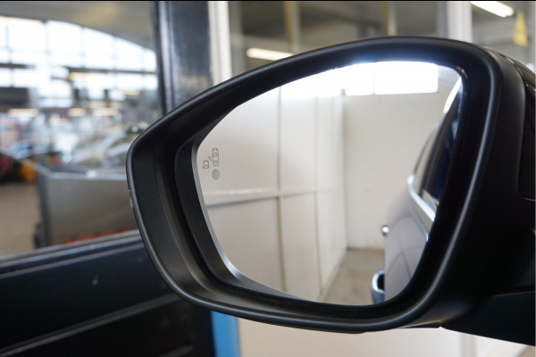 Opel Corsa 1.2 Turbo GS Led verlichting | Camera | Parkeersensoren | climate control | Incl. afleverbeurt en 12 Bovag garantie