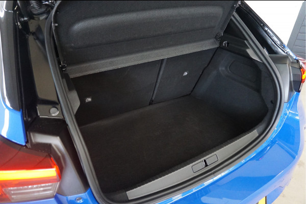 Opel Corsa 1.2 Turbo GS Led verlichting | Camera | Parkeersensoren | climate control | Incl. afleverbeurt en 12 Bovag garantie