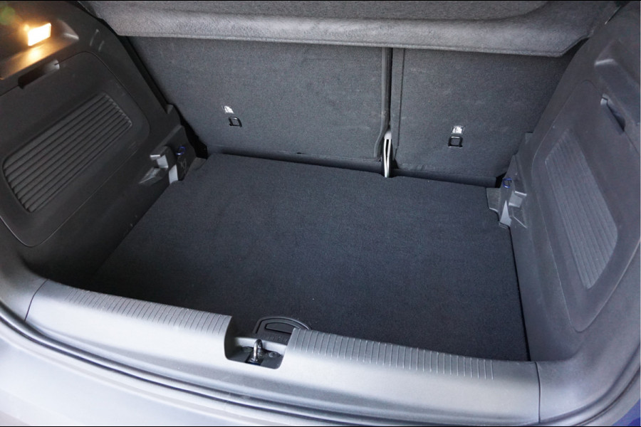 Opel Crossland 1.2 Turbo GS Navigatie Incl. afleverbeurt en 12 Bovag garantie