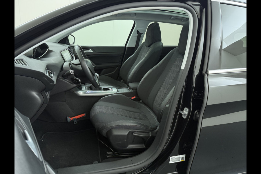 Peugeot 308 T 111PK Pano-Dak Navi Ecc Apple Carplay Android Auto Pdc Cruise Control Blue Premium Lmv 16" Connected Apps Bluetooth Led Distributieriem vervangen bij 93.000 km ! Origineel Nederlandse Auto