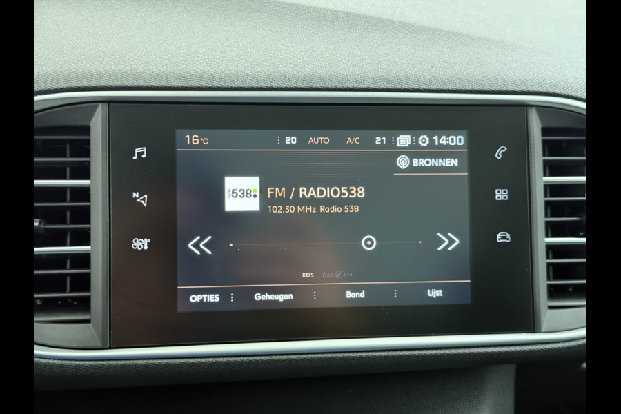 Peugeot 308 T 111PK Pano-Dak Navi Ecc Apple Carplay Android Auto Pdc Cruise Control Blue Premium Lmv 16" Connected Apps Bluetooth Led Distributieriem vervangen bij 93.000 km ! Origineel Nederlandse Auto