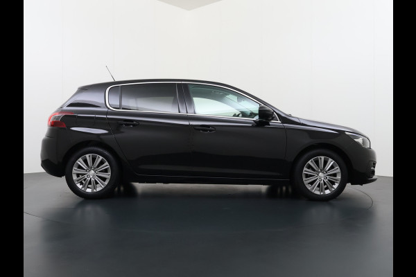 Peugeot 308 T 111PK Pano-Dak Navi Ecc Apple Carplay Android Auto Pdc Cruise Control Blue Premium Lmv 16" Connected Apps Bluetooth Led Distributieriem vervangen bij 93.000 km ! Origineel Nederlandse Auto