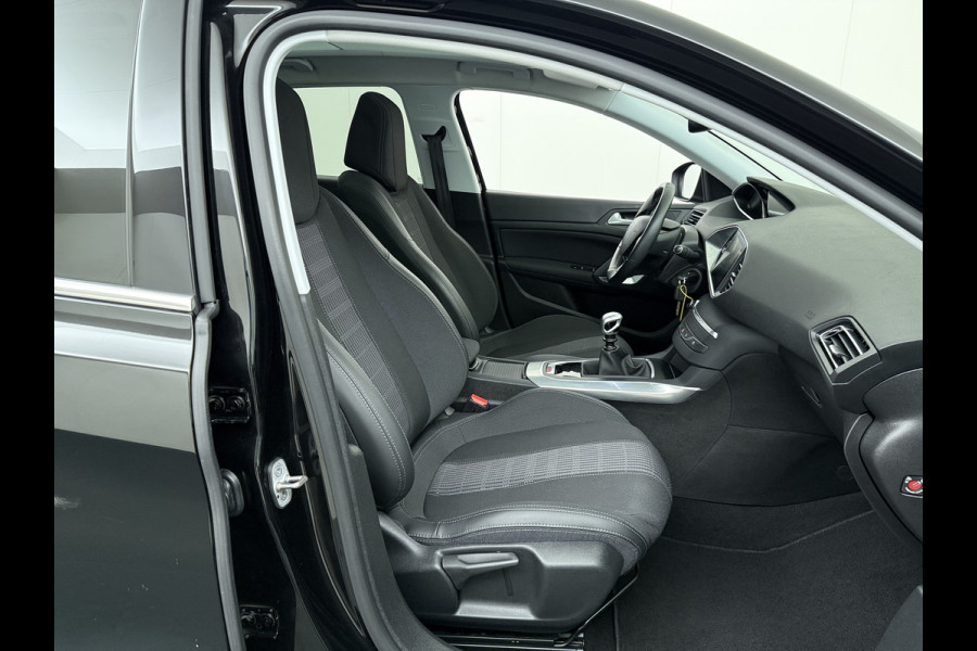 Peugeot 308 T 111PK Pano-Dak Navi Ecc Apple Carplay Android Auto Pdc Cruise Control Blue Premium Lmv 16" Connected Apps Bluetooth Led Distributieriem vervangen bij 93.000 km ! Origineel Nederlandse Auto