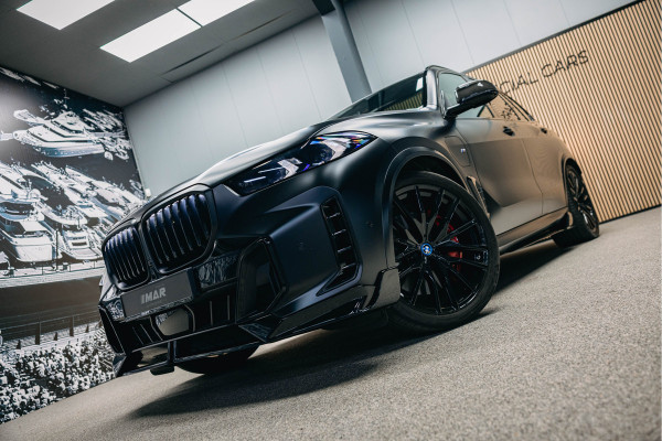 BMW X5 xDrive50e | M uitgevoerd | Trekhaak | Alcantara hemel | Luchtvering | Full PPF in- en exterieur | Skylounge |