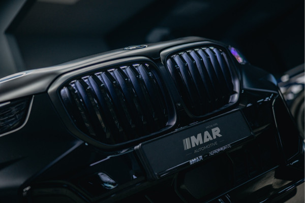 BMW X5 xDrive50e | M uitgevoerd | Trekhaak | Alcantara hemel | Luchtvering | Full PPF in- en exterieur | Skylounge |