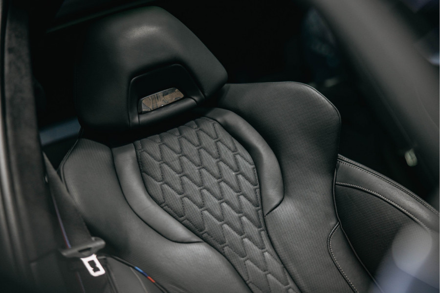 BMW X5 xDrive50e | M uitgevoerd | Trekhaak | Alcantara hemel | Luchtvering | Full PPF in- en exterieur | Skylounge |