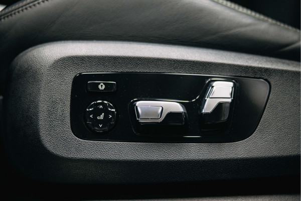 BMW X5 xDrive50e | M uitgevoerd | Trekhaak | Alcantara hemel | Luchtvering | Full PPF in- en exterieur | Skylounge |