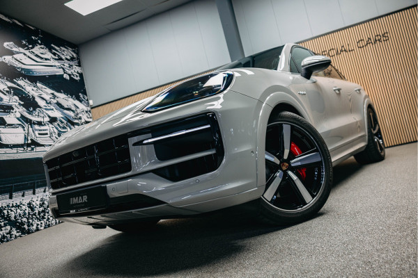Porsche Cayenne Coupé 3.0 S E-Hybrid | Stoelmasssage | HomeLink | Head-Up | Sport Chrono | Bose | Trekhaak | Kreide |