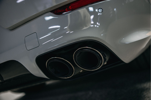 Porsche Cayenne Coupé 3.0 S E-Hybrid | Stoelmasssage | HomeLink | Head-Up | Sport Chrono | Bose | Trekhaak | Kreide |