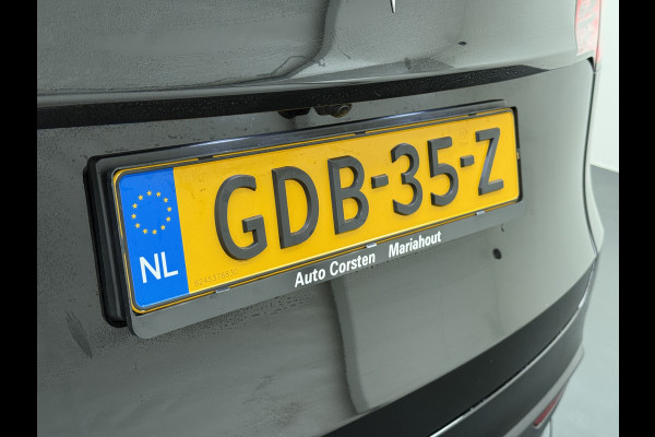 Tesla Model Y RWD LFP-Accu SOH 94% Leder Lmv 20" Warmtepomp Camera's Panormadak Adap.Cruise Navi Ecc Autopilot Stoel+Stuur+Achterbank Verwarming Elek.Achterklep Dodehoek detector Draadloze telefoonlader Origineel Nederlandse Auto Fabrieksgarantie tot 25-6-2028/80.000km en 25-6-2032/160.000 km op de accu en aandrijflijn.  Trekvermogen 1600 kg !