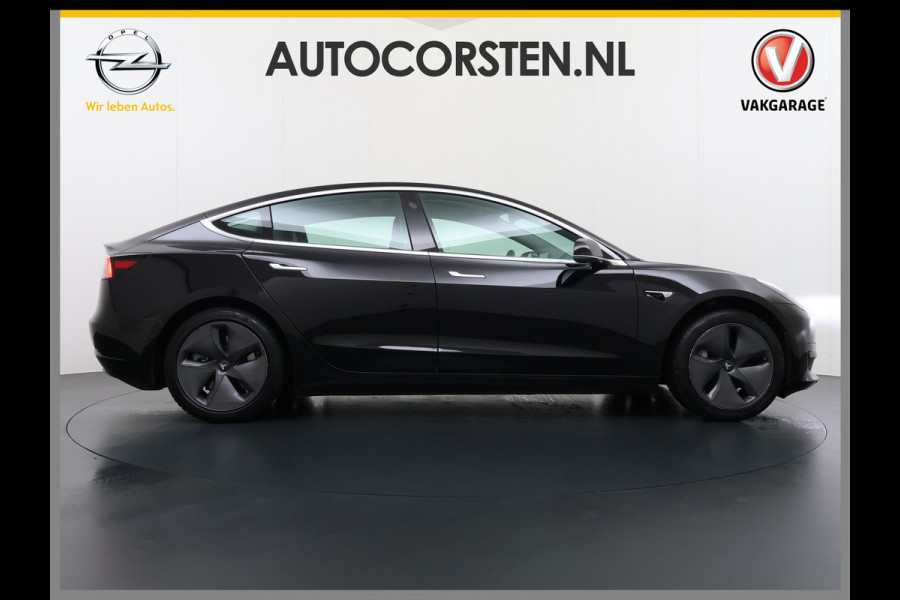 Tesla Model 3 RWD SR+ 325PK Trekhaak Lmv 18" AutoPilot FSD Leder Pano-dak Adaptive-Cruise Camera's Elektr.-Stuur+Stoelen+Spiegels+Geheugen+Eas SOH 92% Navi LED Comfortstoelen ACC DAB Voorverwarmen interieur via App Keyless One-Pedal-Drive 1e Eigenaar Origineel Nederlandse Auto 1.584kg licht!