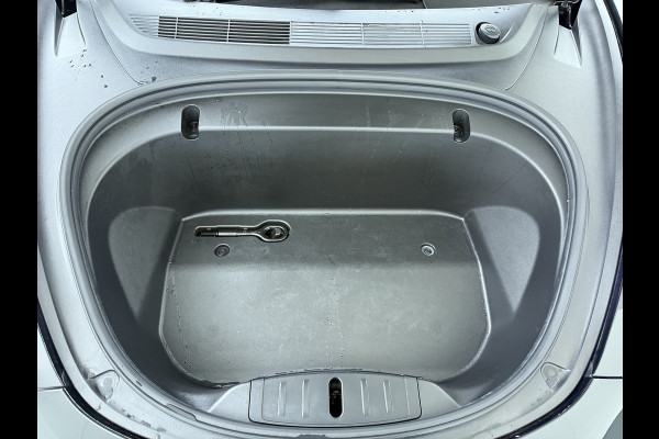 Tesla Model 3 RWD SR+ 325PK Trekhaak Lmv 18" AutoPilot FSD Leder Pano-dak Adaptive-Cruise Camera's Elektr.-Stuur+Stoelen+Spiegels+Geheugen+Eas SOH 92% Navi LED Comfortstoelen ACC DAB Voorverwarmen interieur via App Keyless One-Pedal-Drive 1e Eigenaar Origineel Nederlandse Auto 1.584kg licht!