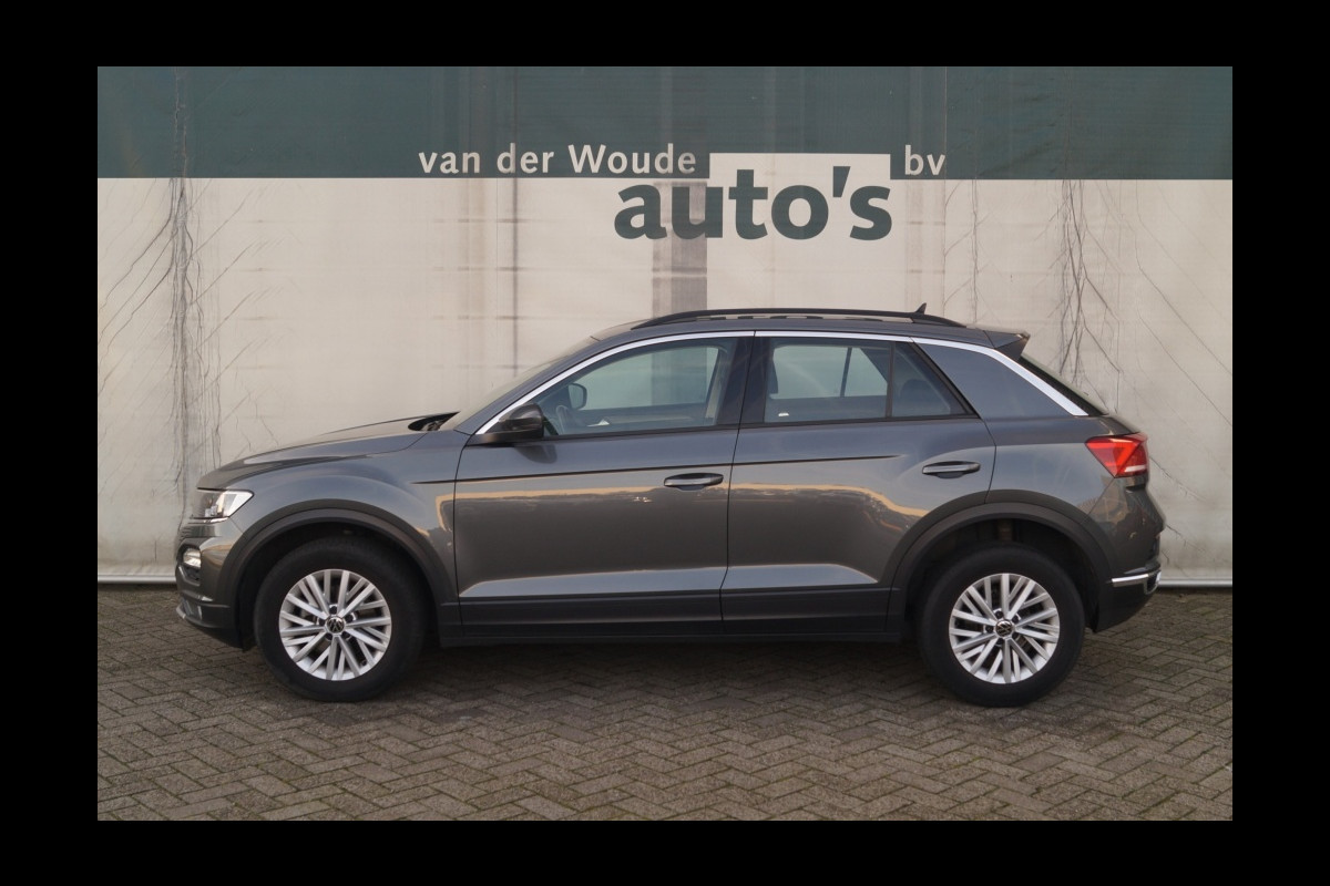 Volkswagen T-Roc 1.5 TSI 150pk DSG Style -NAVI-ECC-PDC-