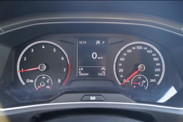 Volkswagen T-Roc 1.5 TSI 150pk DSG Style -NAVI-ECC-PDC-