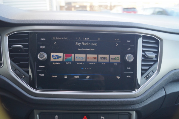 Volkswagen T-Roc 1.5 TSI 150pk DSG Style -NAVI-ECC-PDC-