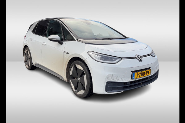 Volkswagen ID.3 First Max 58 kWh / SOH 90,6% / Full option! / Trekhaak / Panoramadak / Camera / Head-up / Keyless / 20'' / ACC / Dodehoek / Elektr. stoelen / Massage / Navigatie / Stuurverwarming