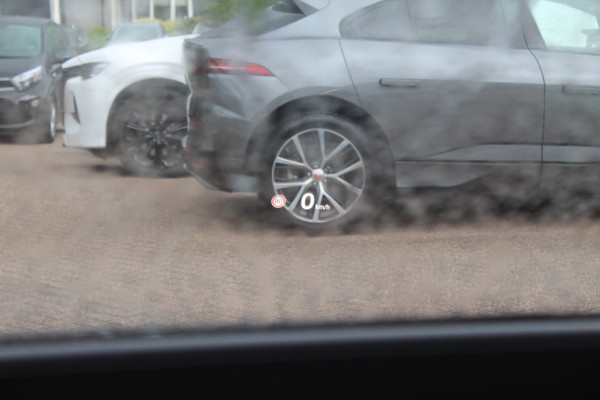 Volkswagen ID.3 First Max 58 kWh / SOH 90,6% / Full option! / Trekhaak / Panoramadak / Camera / Head-up / Keyless / 20'' / ACC / Dodehoek / Elektr. stoelen / Massage / Navigatie / Stuurverwarming