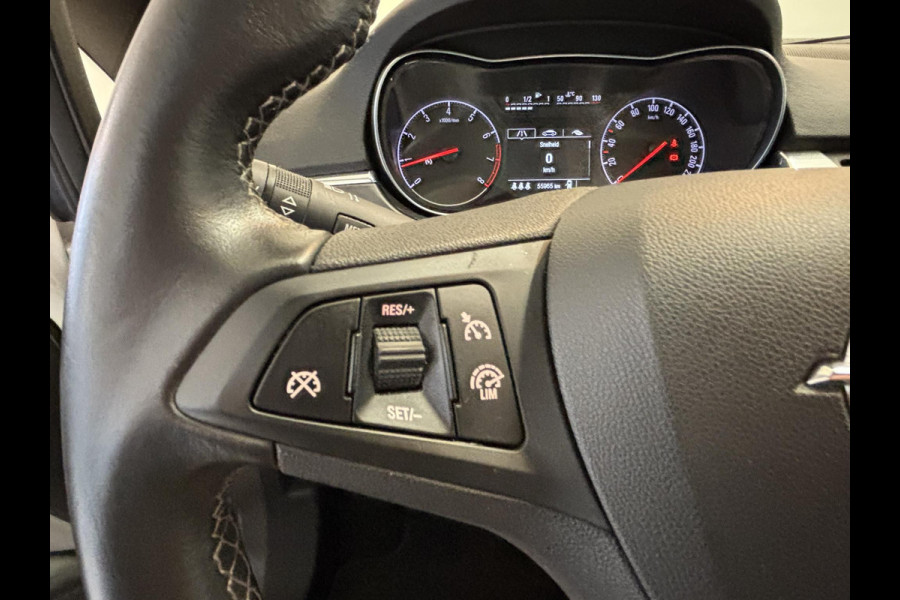 Opel Corsa 1.0 Turbo Online Edition Trekhaak afneembaar | Parkeersensoren achter | Climate control | Navigatie