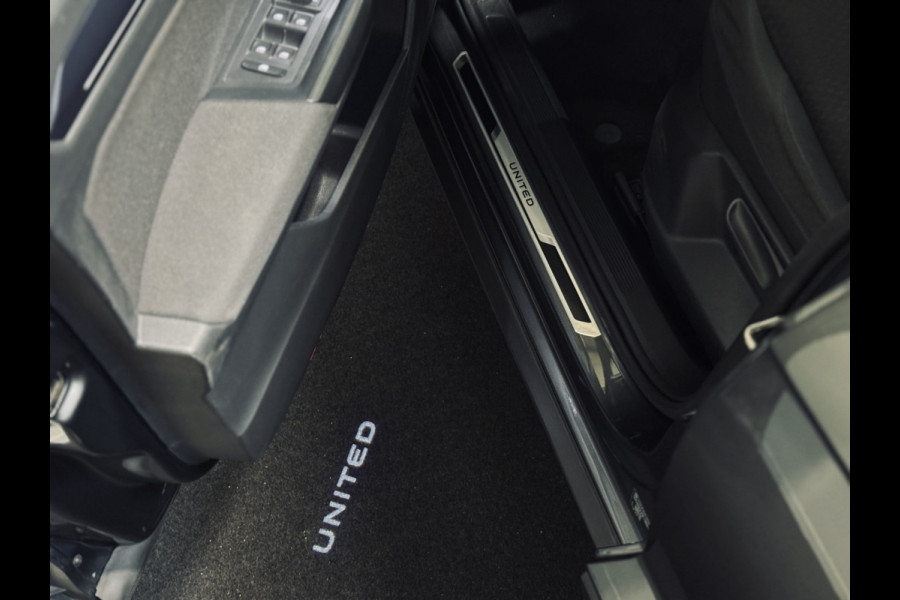 Volkswagen T-Roc 1.0 TSI United | LED | Navi | ACC