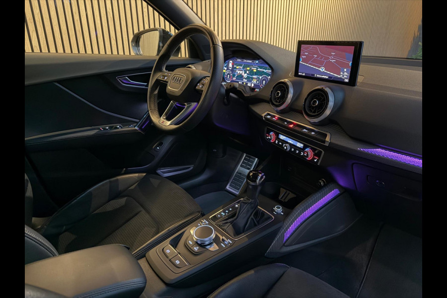 Audi Q2 35 TFSI S line Edition One - B&O - Pano - Matrix