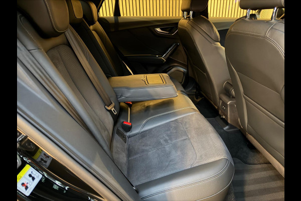 Audi Q2 35 TFSI S line Edition One - B&O - Pano - Matrix