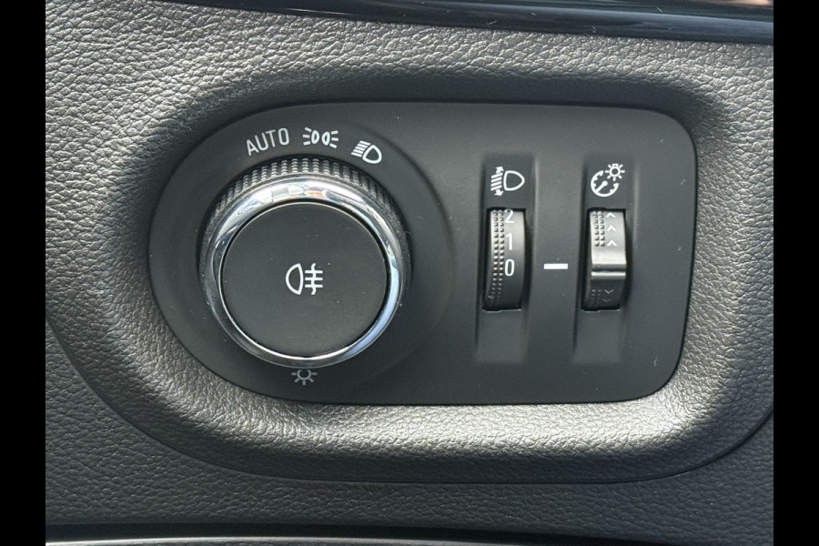 Opel Astra Sports Tourer BWJ 2021 | 1.2T 131PK Bus Elegance | NWE APK | CLIMA | LED | NAVI | CAMERA A | LEDER/STOF | SPORTSTOELEN | CRUISE | CARPLAY