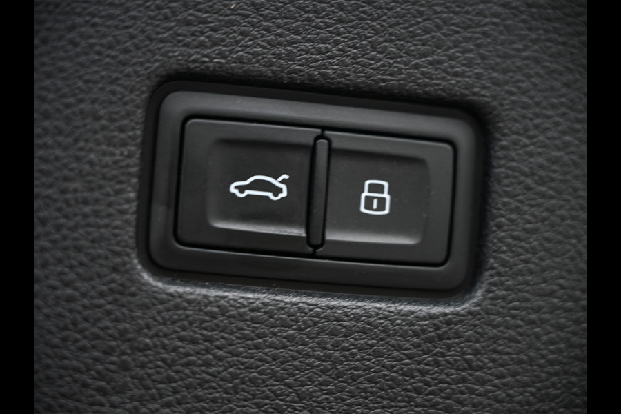 Audi Q8 60 TFSI e QUATTRO PRO LINE S COMPETITION | SUPER SPORT STOELEN | KEYLESS | B&O SOUDN | PANORAMADAK | ADAPTIVE CRUISE | NACHTZICH