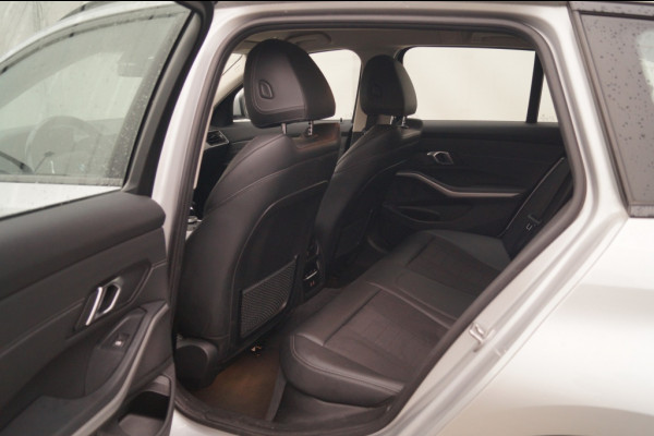 BMW 3 Serie Touring 320i 184pk Automaat Executive Edition -NAVI-ECC-