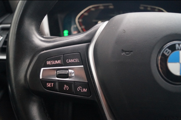 BMW 3 Serie Touring 320i 184pk Automaat Executive Edition -NAVI-ECC-