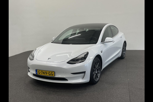Tesla Model 3 Long Range AWD 75 kWh Panoramadak Navigatie Camera Parkeersensoren Adaptive Cruise Control Full Led Stoelverwarming Climate Control Getinte ramen Lichtmetalen velgen