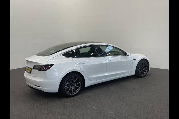 Tesla Model 3 Long Range AWD 75 kWh Panoramadak Navigatie Camera Parkeersensoren Adaptive Cruise Control Full Led Stoelverwarming Climate Control Getinte ramen Lichtmetalen velgen