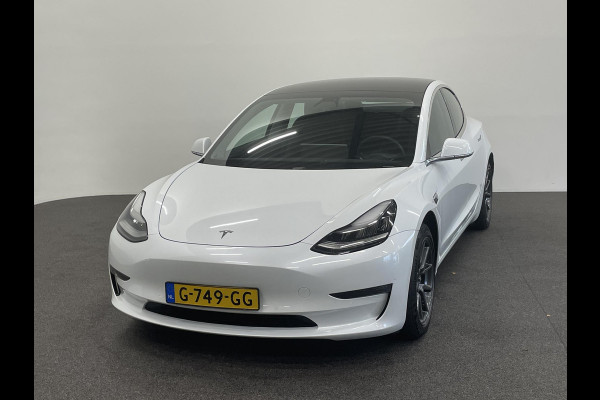 Tesla Model 3 Long Range AWD 75 kWh Panoramadak Navigatie Camera Parkeersensoren Adaptive Cruise Control Full Led Stoelverwarming Climate Control Getinte ramen Lichtmetalen velgen