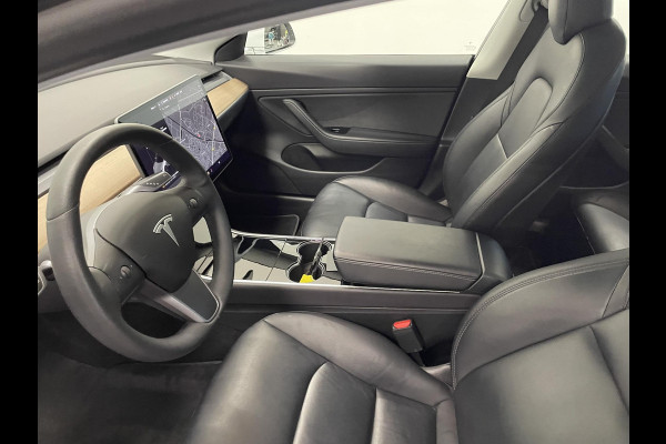 Tesla Model 3 Long Range AWD 75 kWh Panoramadak Navigatie Camera Parkeersensoren Adaptive Cruise Control Full Led Stoelverwarming Climate Control Getinte ramen Lichtmetalen velgen