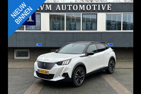 Peugeot e-2008 EV GT Première 3 fase 50 kWh VAN: 18.400,- VOOR: 16.770,- UW EINDEJAARSVOORDEEL: 1.630,- | RIJKLAARPRIJS INCL. 12MND BOVAG GARANTIE | STOELVERWARMING | DODE HOEK EN CAMERA