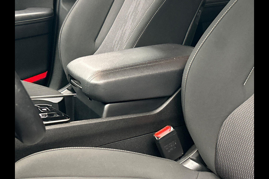 Kia Sportage 1.6 T-GDi Plug-in Hybrid AWD DynamicLine Adaptieve/Cruise Camera