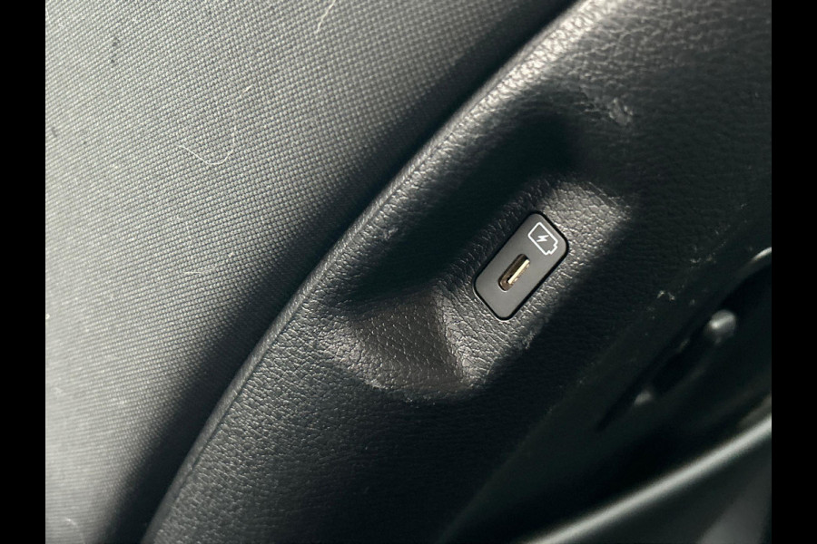 Kia Sportage 1.6 T-GDi Plug-in Hybrid AWD DynamicLine Adaptieve/Cruise Camera