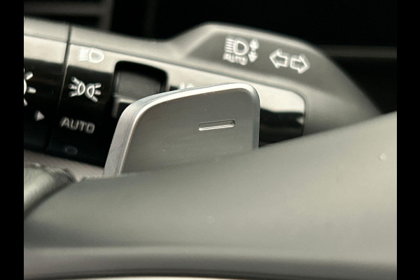 Kia Sportage 1.6 T-GDi Plug-in Hybrid AWD DynamicLine Adaptieve/Cruise Camera