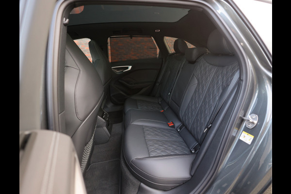 Audi A5 Avant Quattro Competition | Sportstoel Plus - Pano - Trekhaak