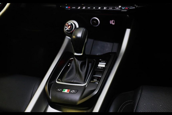 Alfa Romeo Tonale 1.5T Hybrid Veloce / 160 PK / Acc / Leder / Navi / 360 Camera / HK / Sfeerverlichting / Dode Hoek / Lane Assist