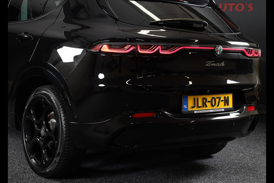 Alfa Romeo Tonale 1.5T Hybrid Veloce / 160 PK / Acc / Leder / Navi / 360 Camera / HK / Sfeerverlichting / Dode Hoek / Lane Assist