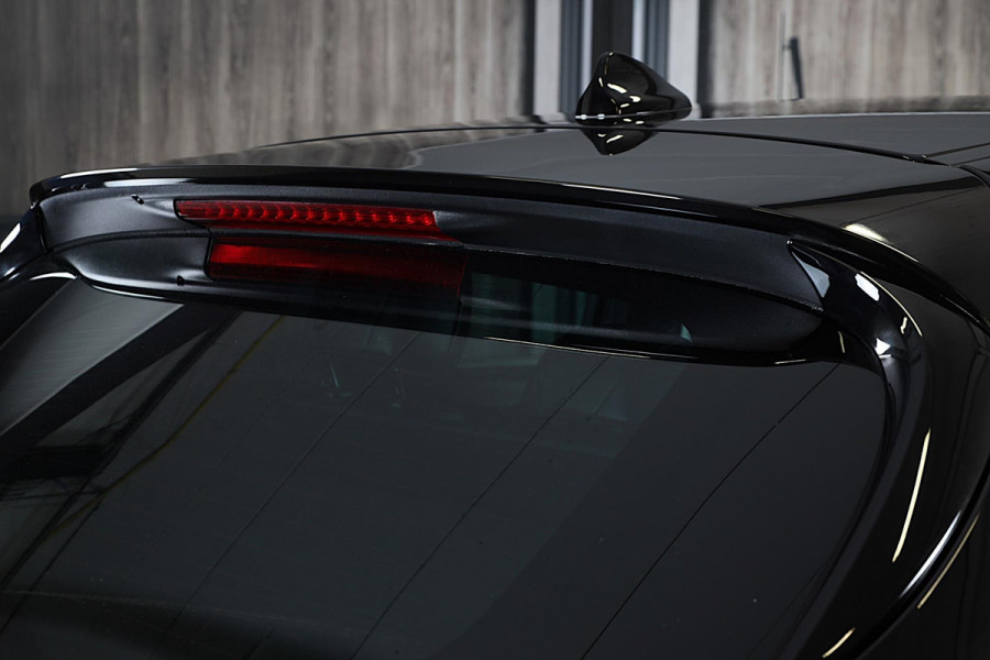 Alfa Romeo Tonale 1.5T Hybrid Veloce / 160 PK / Acc / Leder / Navi / 360 Camera / HK / Sfeerverlichting / Dode Hoek / Lane Assist