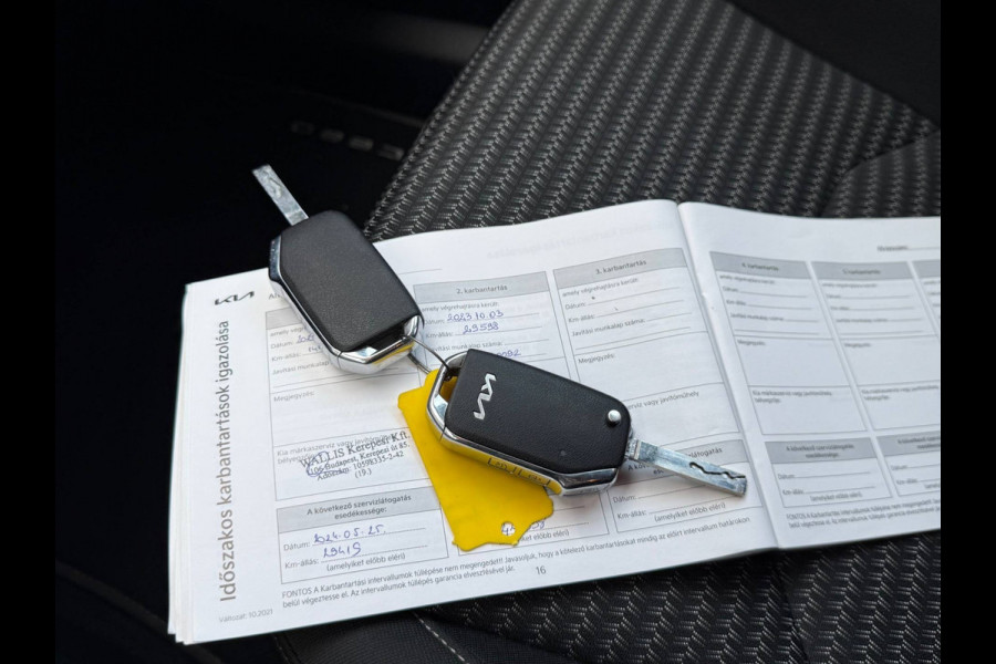 Kia Xceed BWJ 2023 | 1.0T 120PK ComfortLine | CLIMA | CAMERA A | STOELVERW | STUURWIELVERW | CARPLAY | NAVI | LICHTMETAAL |