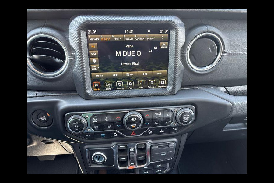 Jeep Wrangler Unlimited 4xe 380 Sahara PHEV |380pk | Leder | Stoelverwarming | Navigatie