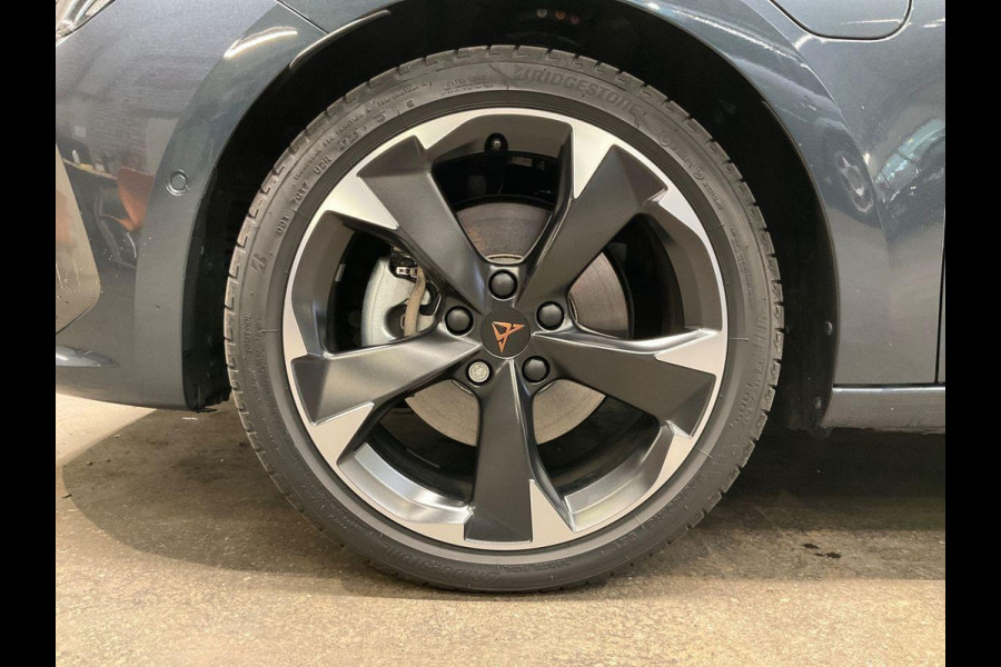 CUPRA Leon Sportstourer 1.4 e-Hybrid Business | Stoelverwarming |  Adaptieve cruisecontrol (ACC) | Achteruitrijcamera | Navigatiesysteem