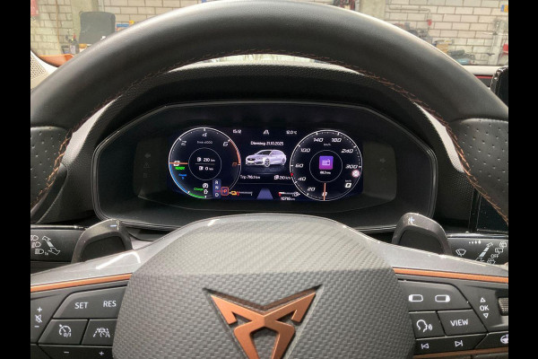 CUPRA Leon Sportstourer 1.4 e-Hybrid Business | Stoelverwarming |  Adaptieve cruisecontrol (ACC) | Achteruitrijcamera | Navigatiesysteem