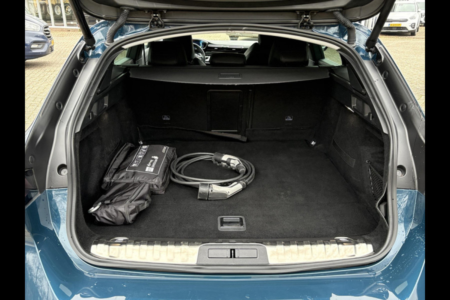 Peugeot 508 SW 1.6 HYbrid Blue Lease Allure PHEV | Stoelverwarming | Trekhaak | Adaptive cruise control | Camera
